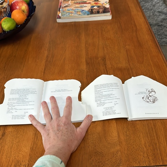 Totally cookbooks. One is chocolate, the other is picnic. 1996. Small, 5x6. - Picture 3 of 5